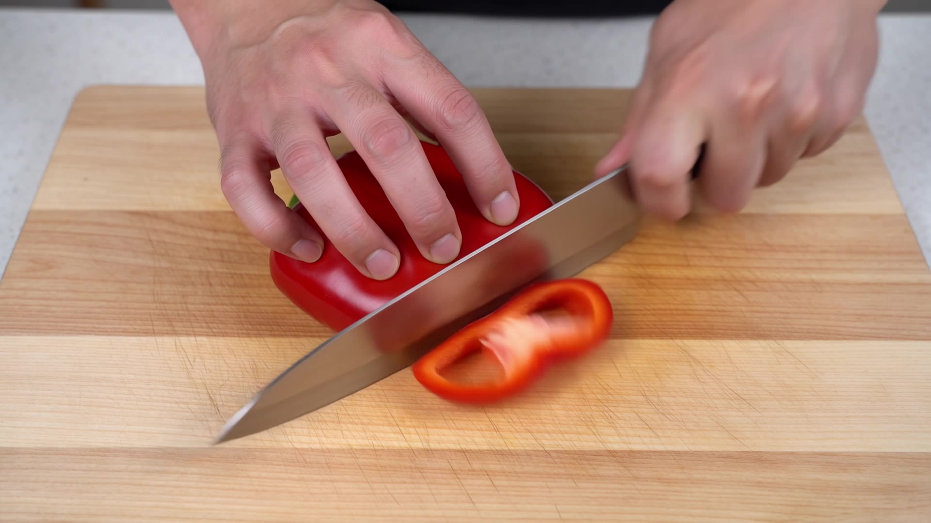 Kling 4.0: Chopping a pepper