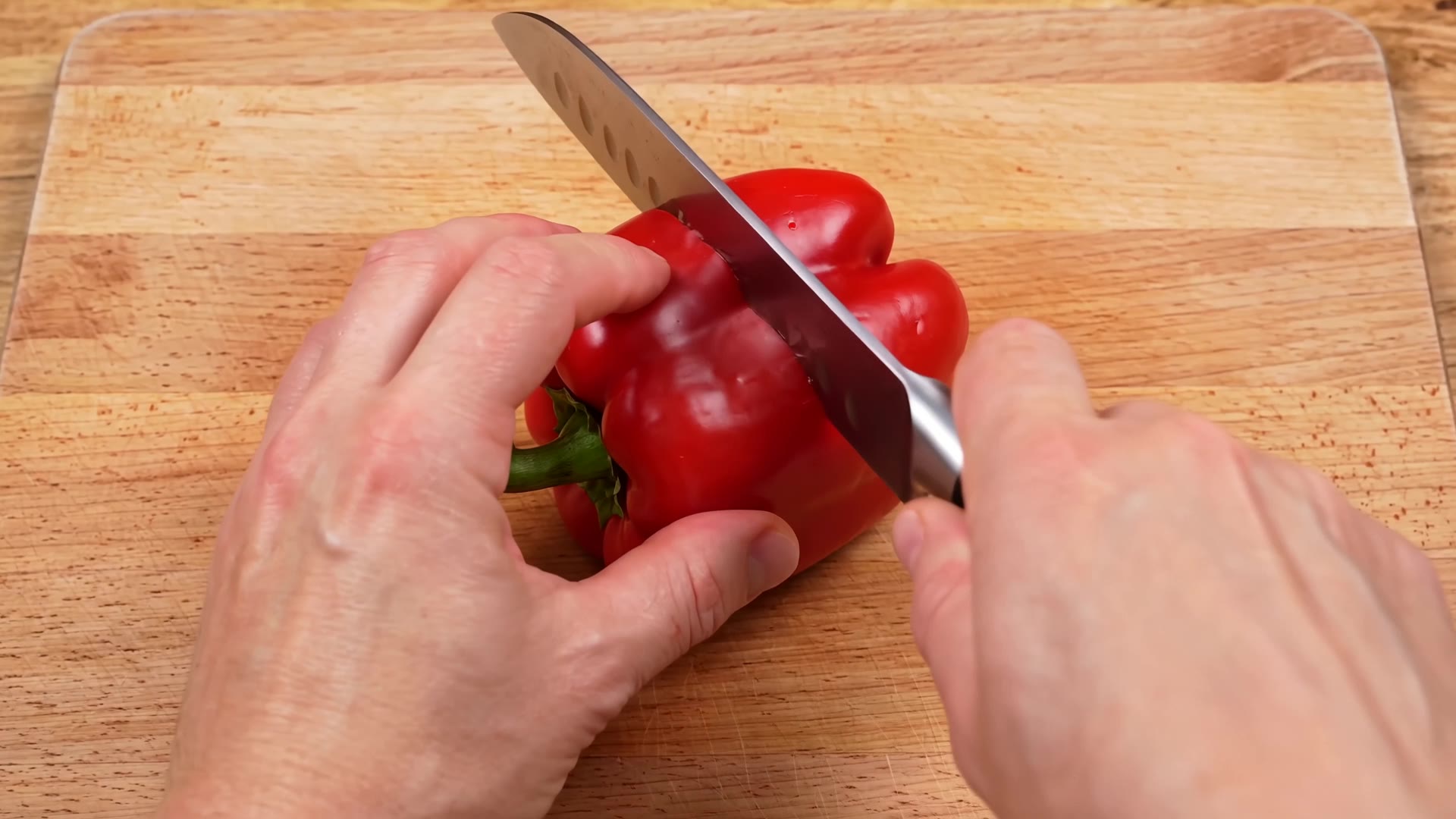 Wan 3.0: Chopping a pepper